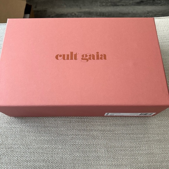 Cult Gaia Clutch BRAND NEW - Picture 2 of 10